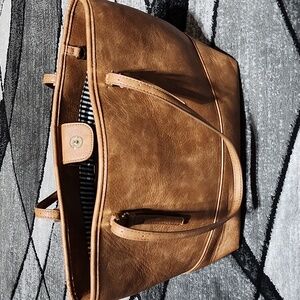 URBAN EXPRESSIONS ROBI CLASSIC WORK TOTE BAG COGNAC BROWN VEGAN LEATHER